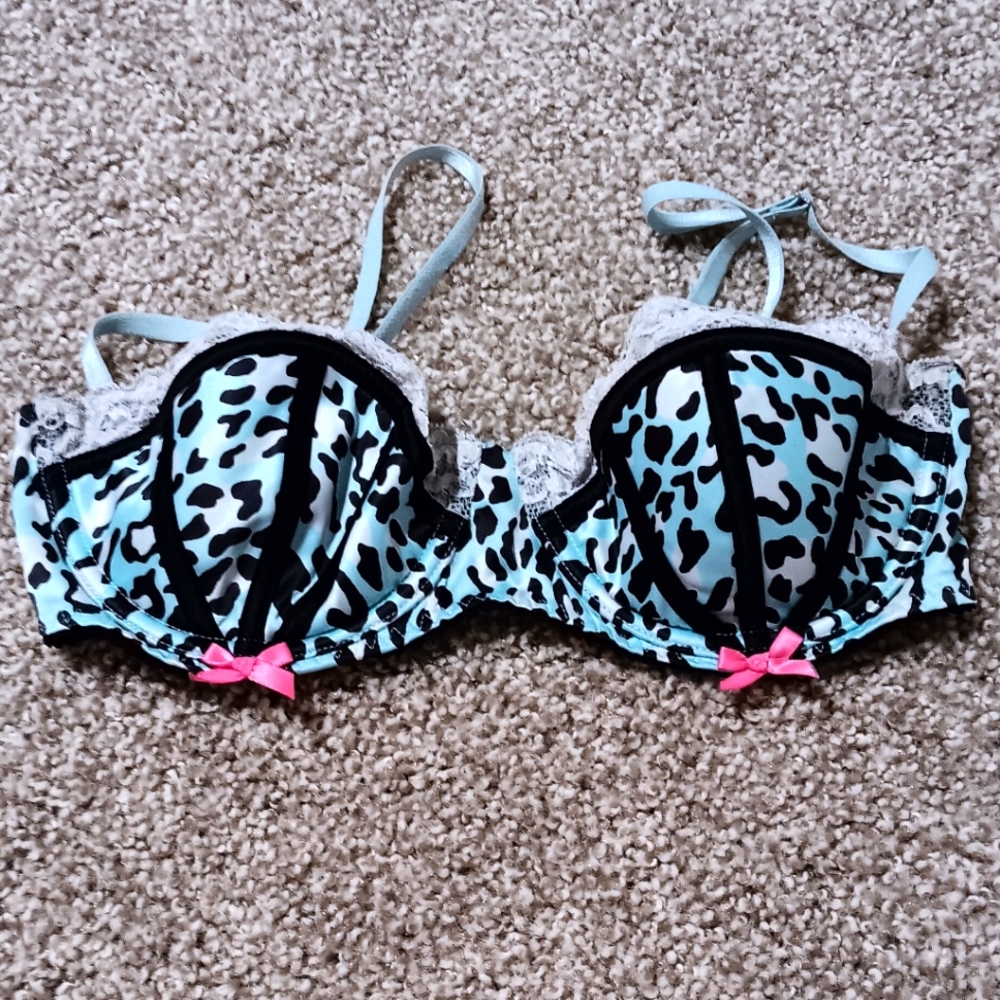 Victoria secret bra